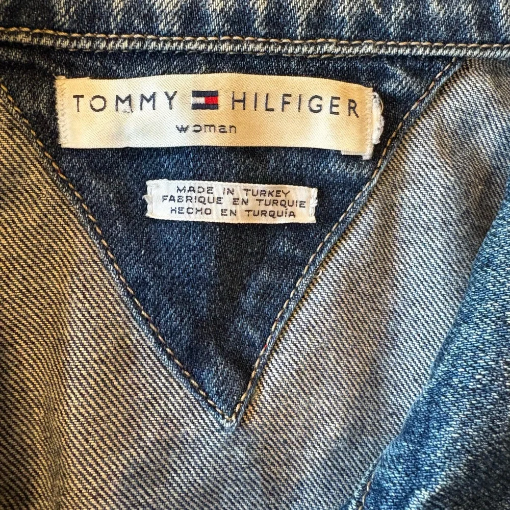 Y2K Tommy Hilfiger Classic Blue Denim Jacket - Picture 2 of 7
